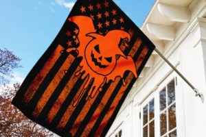 3 Tips for Choosing the Best Halloween Flags for Spooky Season