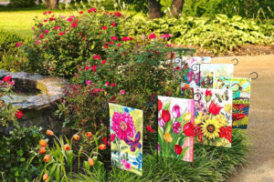 A Guide to Garden Flag Uses and Placement