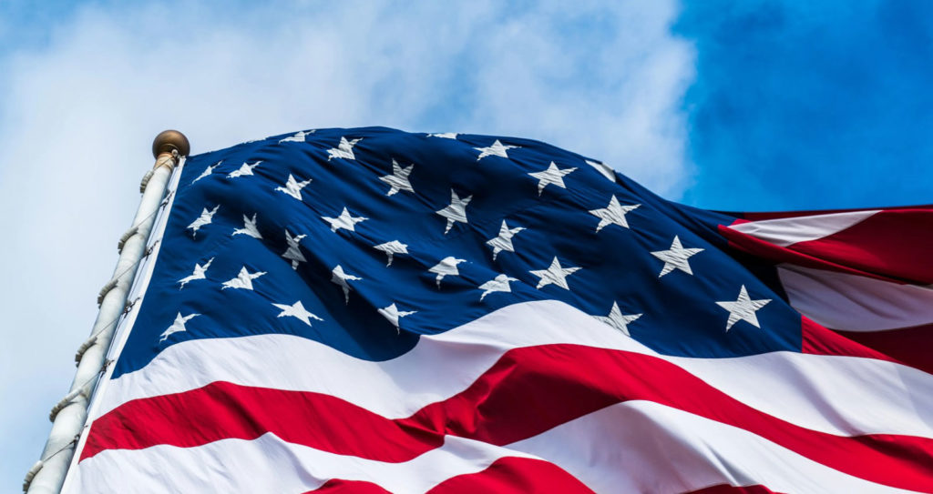 4 Tips to Quiet a Noisy Flagpole